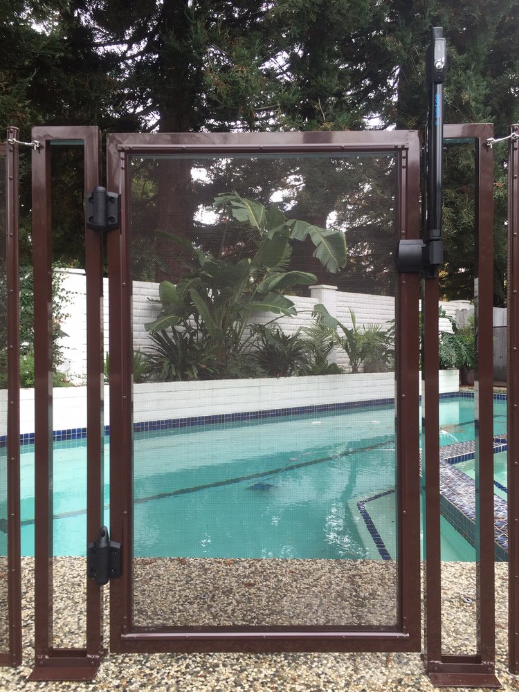Cupertino Baby Barrier Pool Fence