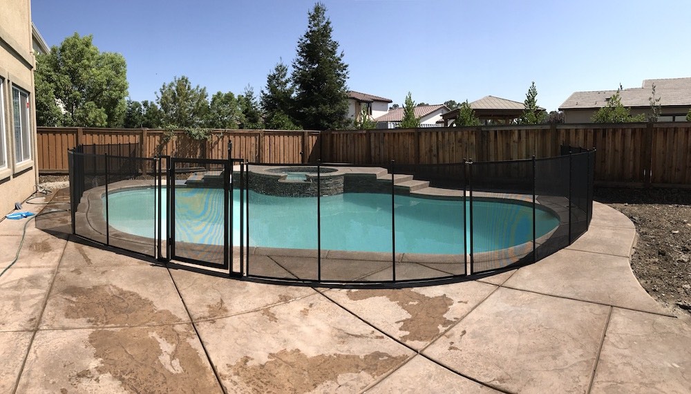 Brentwood Baby Pool Fence