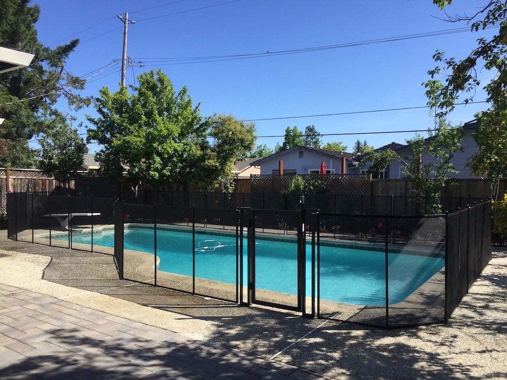 Redwood City Swimming Pools
