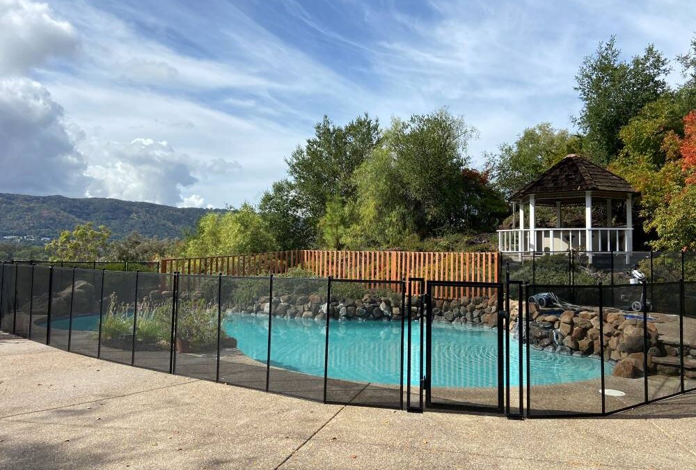 Install Swimming Pool Fences