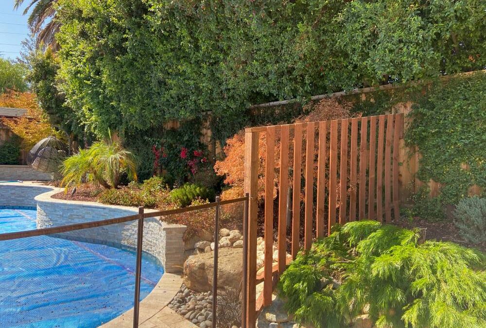 Pool Fence Barriers