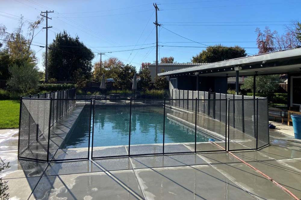Great Safety Pool Fences