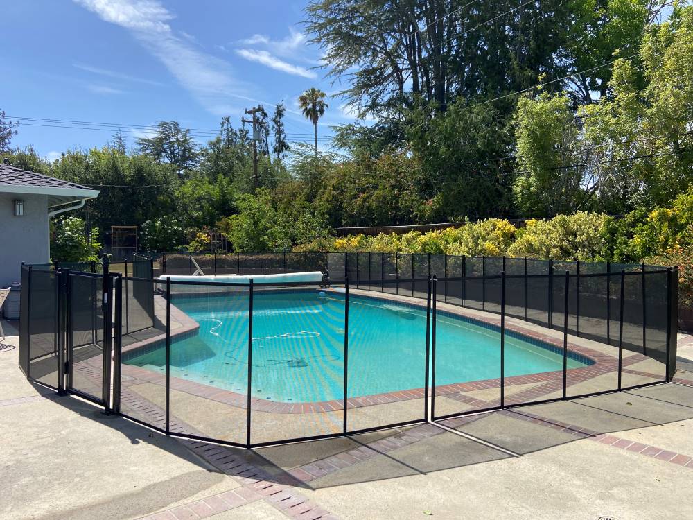 Life Saving Pool Fence